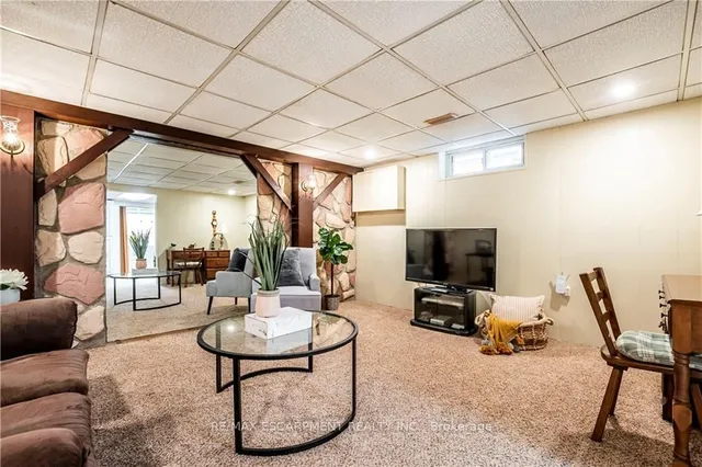 Additional image 30 of 29 Abbington Dr