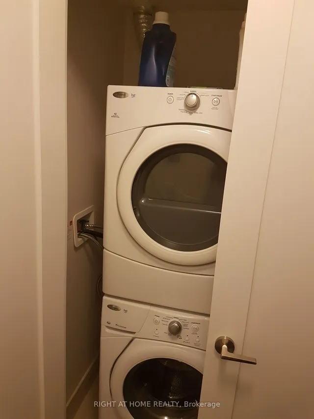 Additional image 10 of 2 Anndale Dr Unit 902