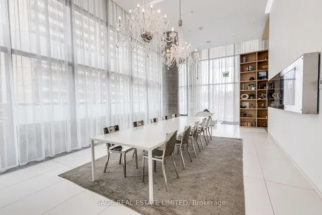 Additional image 31 of 185 Roehampton Ave Unit 1106