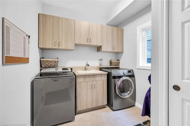 Additional image 24 of 31 Showcase Dr