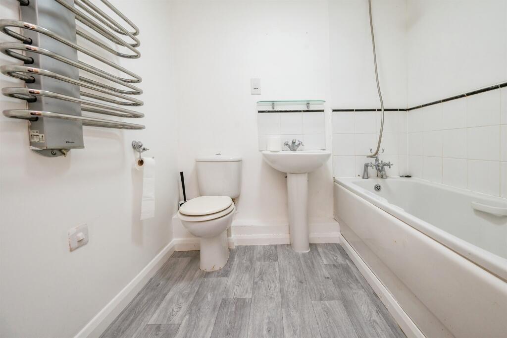 Additional image 5 of Gloucester Close, Redditch