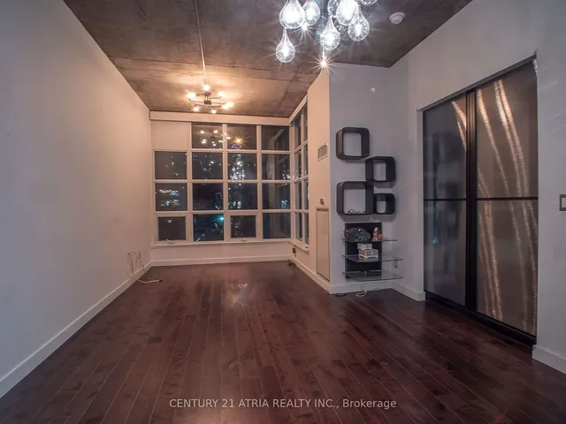 Additional image 3 of 19 Brant St Unit 306