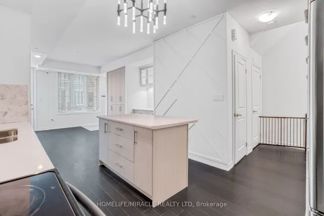 Additional image 8 of 2199 Lillykin St Unit 17