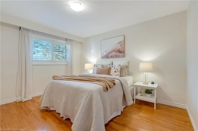 Additional image 28 of 15 Laurendale Ave