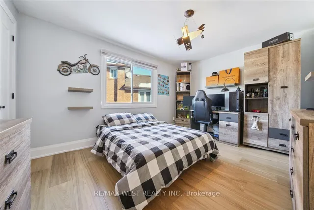 Additional image 10 of 6 Clementview Crt