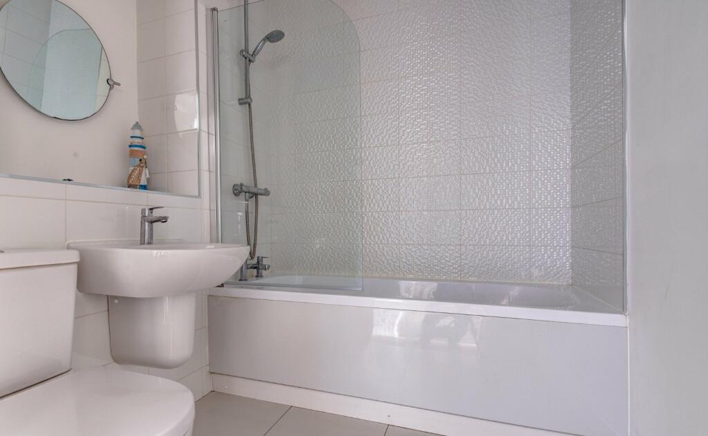 Additional image 11 of Warwick Road, Solihull, West Midlands, B92