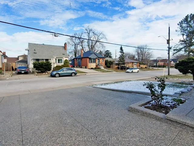 Additional image 3 of 62 Montrose Ave