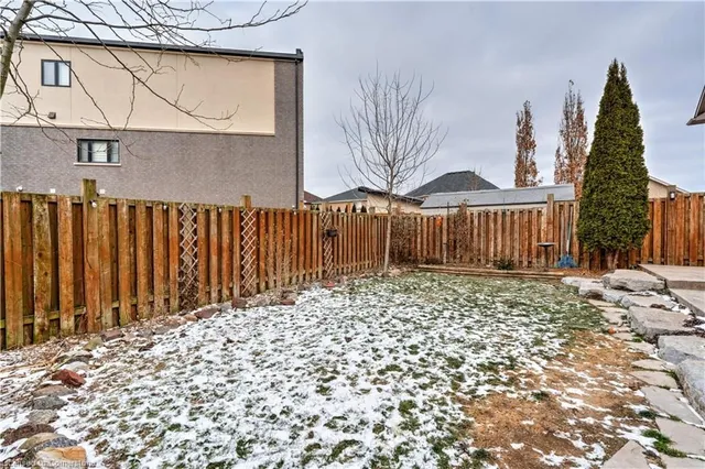 Additional image 35 of 12 Edgecroft Cres