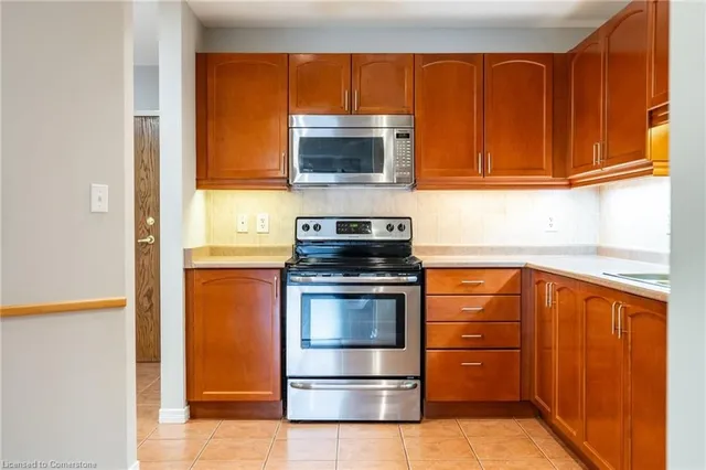 Additional image 21 of 4000 Creekside Dr Unit 207