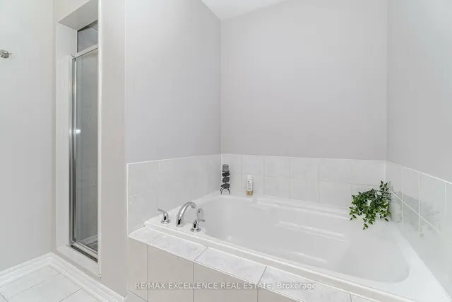 Additional image 6 of 15 Davenfield Circ