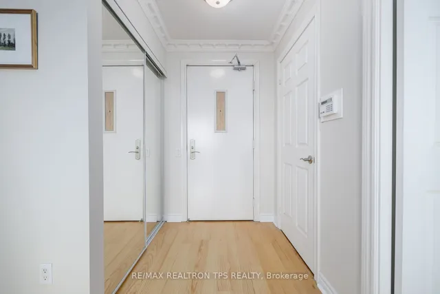 Additional image 4 of 61 Town Centre Crt Unit 2402