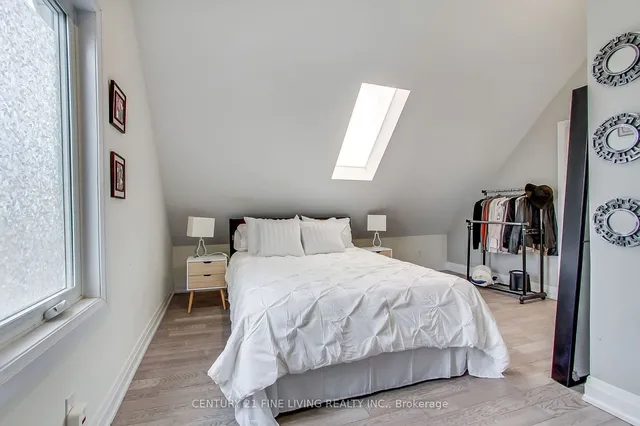 Additional image 24 of 6 Edmund Ave