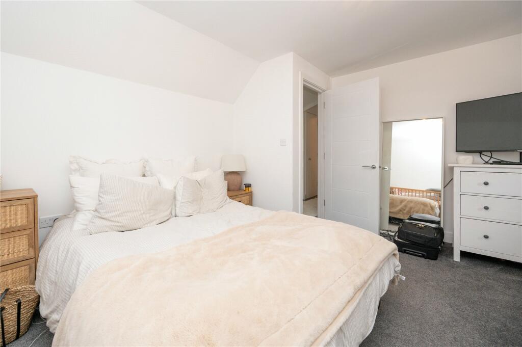 Additional image 5 of Frogmore, St. Albans, Hertfordshire