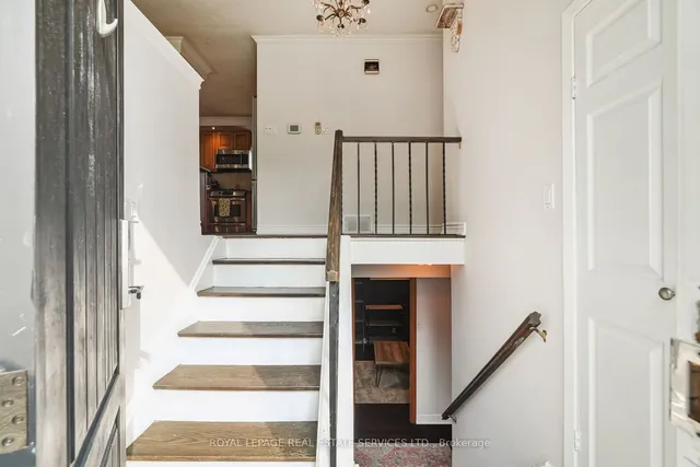 Additional image 14 of 1284 Elgin Cres