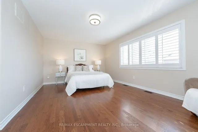 Additional image 31 of 254 Hinton Terr