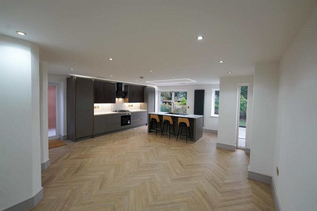 Additional image 20 of Ralph Road, Shirley