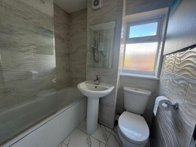 Additional image 8 of Newhall Farm Close, SUTTON COLDFIELD