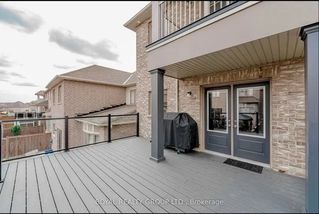 Additional image 37 of 121 Leadership Dr