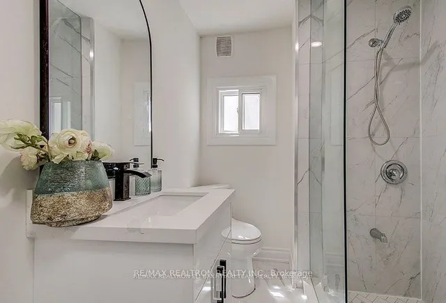 Additional image 17 of 139A Lappin Ave