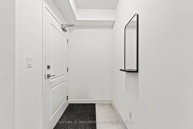 Additional image 8 of 460 Dundas St Unit 913