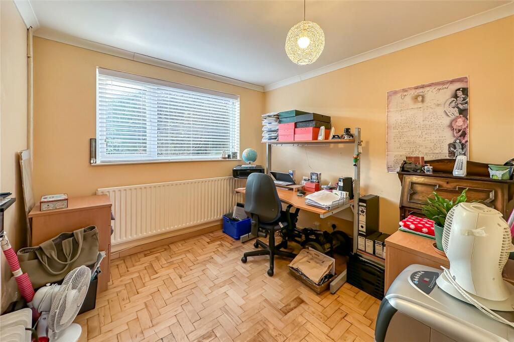 Additional image 16 of Broadstone Road, Harpenden, Hertfordshire, AL5