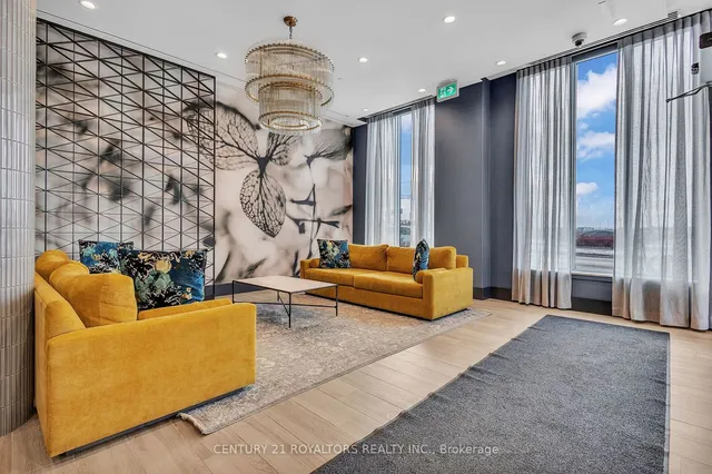 Additional image 6 of 10 Lagerfeld Dr