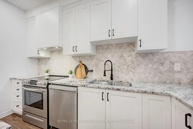 Additional image 13 of 1567 Moira Cres