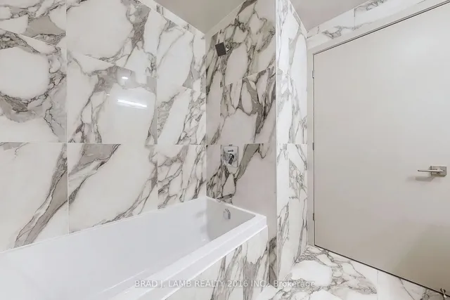 Additional image 19 of 195 McCaul St Unit 913