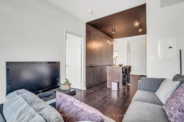 Additional image 15 of 15 Iceboat Terr Unit 4216