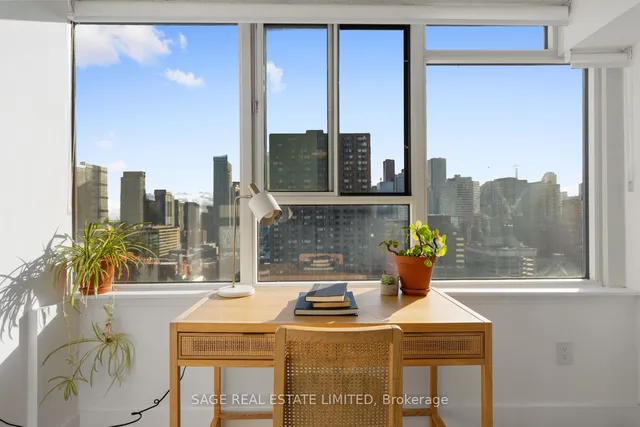 Additional image 18 of 45 Carlton St Unit 2003