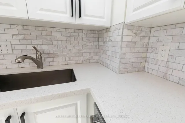 Additional image 13 of 24 Southport St Unit 452