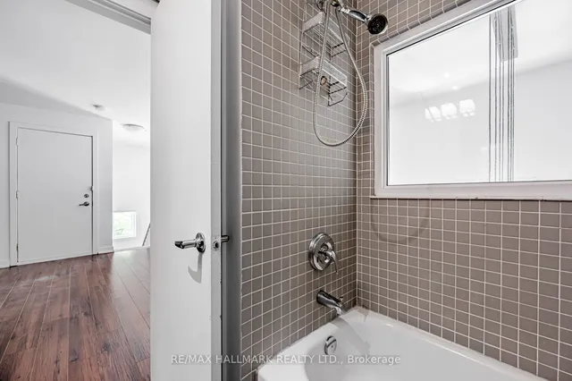 Additional image 16 of 21 Earl St Unit 302