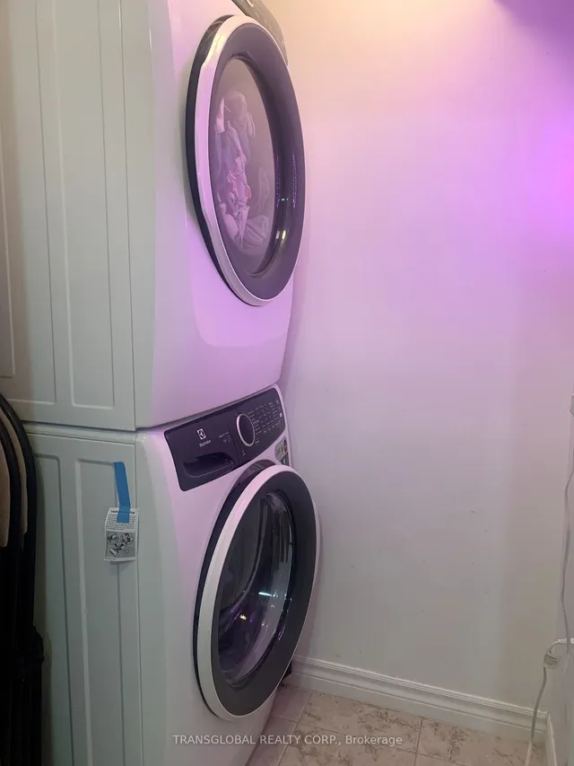 Additional image 21 of 3840 Bathurst St Unit 107