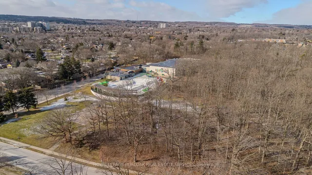 Additional image 7 of 1291 Princeton Cres