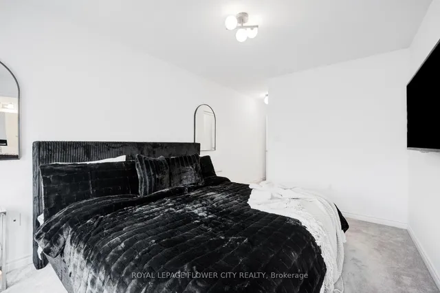 Additional image 26 of 1567 Moira Cres