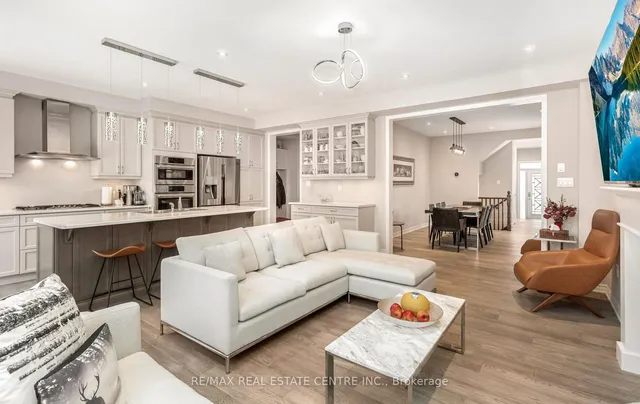 Additional image 11 of 949 logan Dr