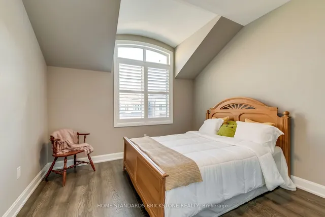 Additional image 34 of 1458 Everest Cres