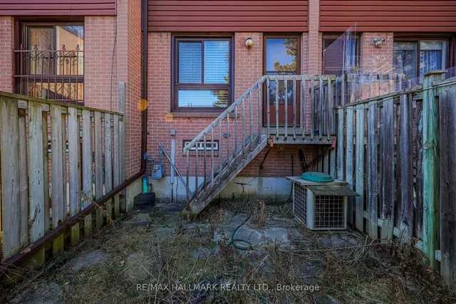 Additional image 22 of 275 Broadview Ave Unit 67