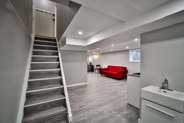 Additional image 16 of 79 Warwick Castle Crt