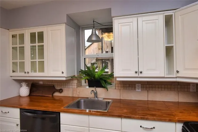 Additional image 4 of 324 Aberdeen Ave