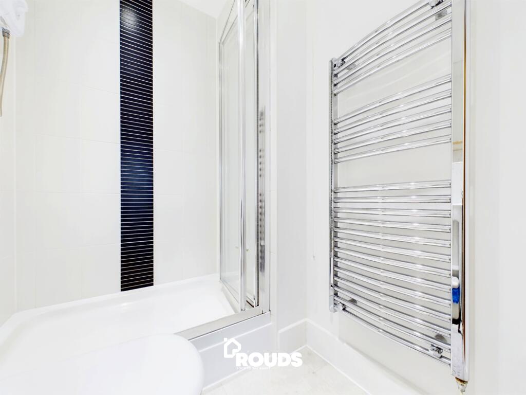 Additional image 9 of Apartment 21, 2 Bell Barn Road, Birmingham, West Midlands