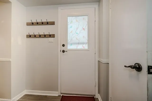 Additional image 13 of 139 Fanshawe Dr