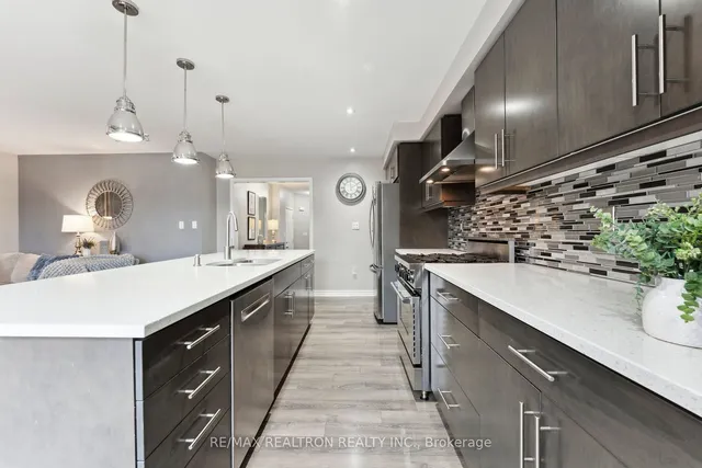 Additional image 9 of 307 Yates Dr