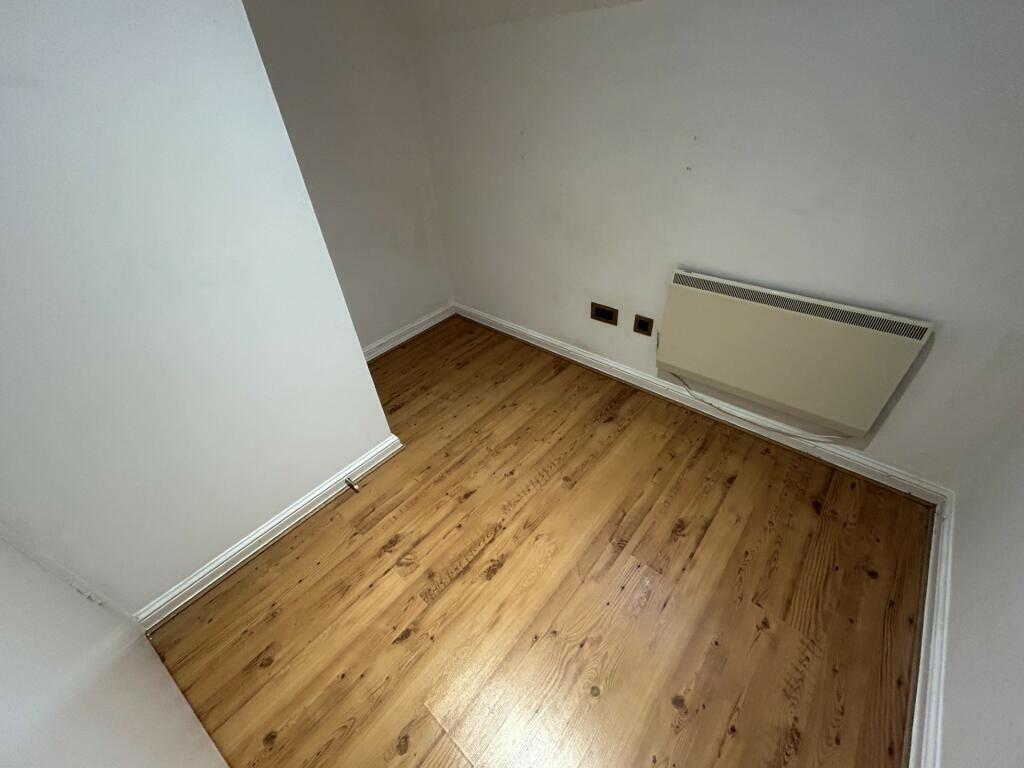 Additional image 16 of Winster Avenue, B93