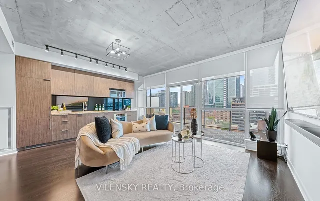 478 King St Unit 909