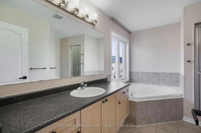 Additional image 30 of 1605 Gowling Terr