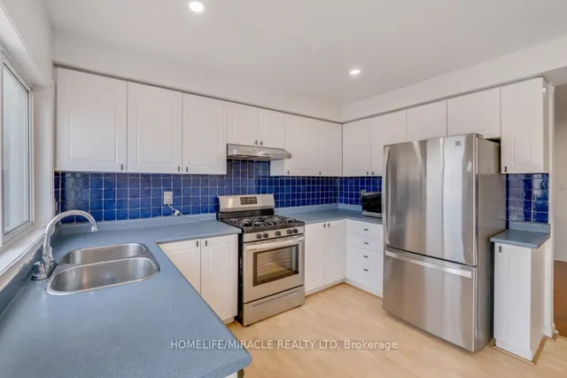 Additional image 8 of 42 Sufi Cres