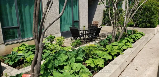 Additional image 21 of 231 Fort York Blvd Unit 122