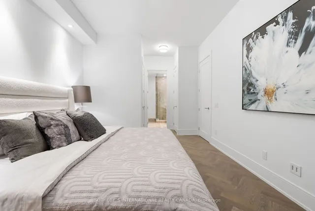 Additional image 21 of 455 Wellington St Unit 1105