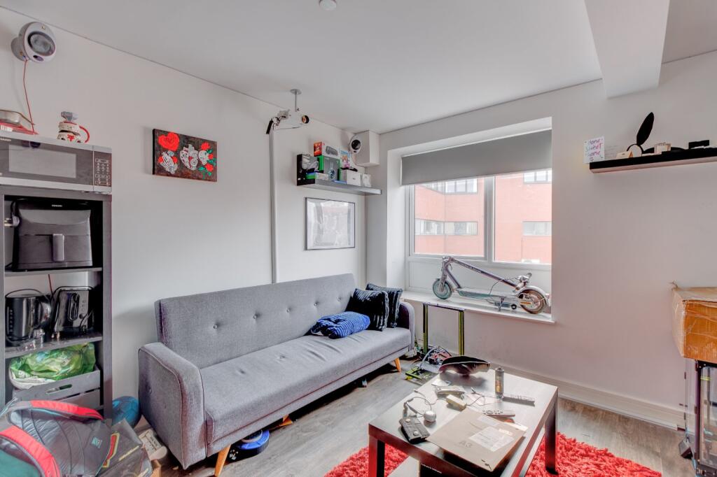 Additional image 4 of Unicorn Hill, Redditch, Worcestershire, B97